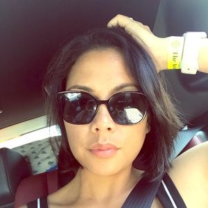 Meet your Posher, Ethel